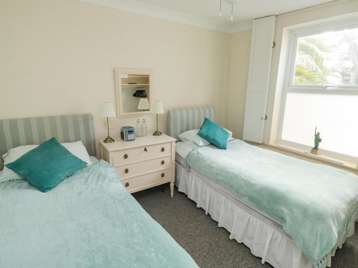 The White House Torquay